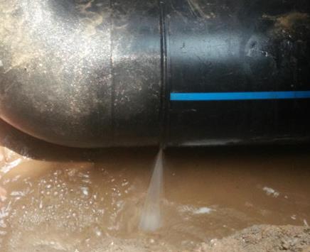 青县楼顶渗水维修公司为大家分享下青县卫生间漏水维修修补技术!